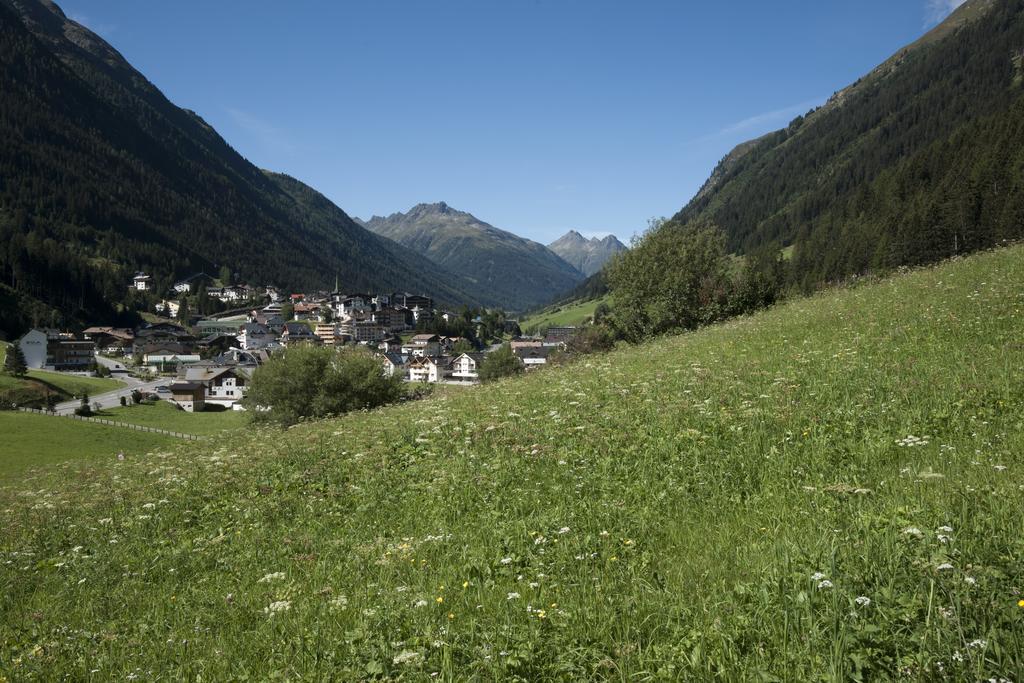 Alphotel Garni Salner Ischgl Esterno foto