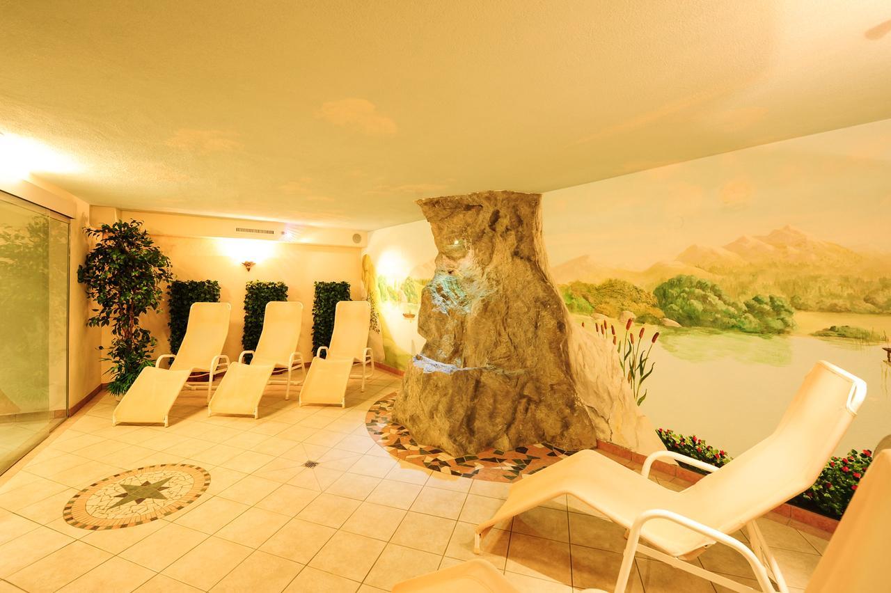Alphotel Garni Salner Ischgl Esterno foto